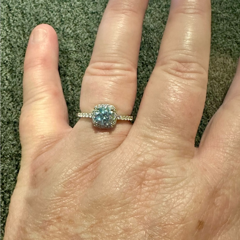 Elegant Silver and Blue Women's Ring